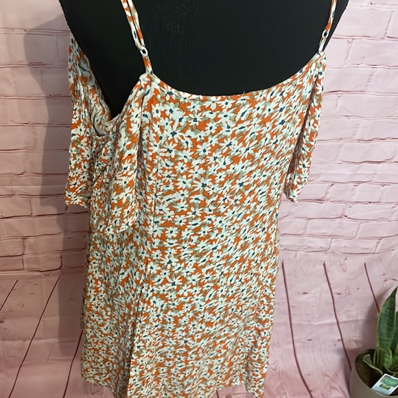 Patrons of Peace orange floral dress - Picture 5 of 7